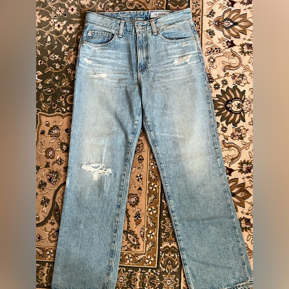 Light washed AG-ex denim ripped jeans